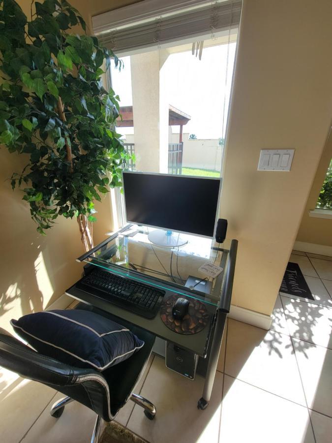 Modern, Private, Smart 4 Bedroom Condo In Desirable Location In Mcallen With Pool! Exterior photo